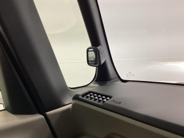 Ｎ－ＢＯＸ ベースグレード　メモリーナビ　リアカメラ　シートヒーター　片側電動スライド　ＥＣＯＮ　Ｓヒーター　ＬＥＤヘットライト　ブレーキサポート　キーフリーシステム　禁煙　盗難防止装置　パワーウインドー　ナビＴＶ　ＵＳＢ（32枚目）