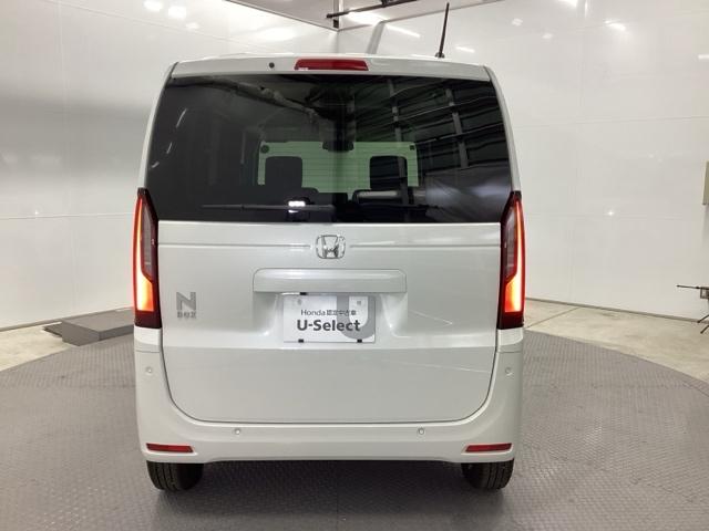 Ｎ－ＢＯＸ ベースグレード　メモリーナビ　リアカメラ　シートヒーター　ＥＣＯＮ　Ｓヒーター　ＬＥＤヘットライト　ブレーキサポート　キーフリーシステム　禁煙　盗難防止装置　パワーウインドー　ナビＴＶ　スマートキーシステム　ＵＳＢ（9枚目）