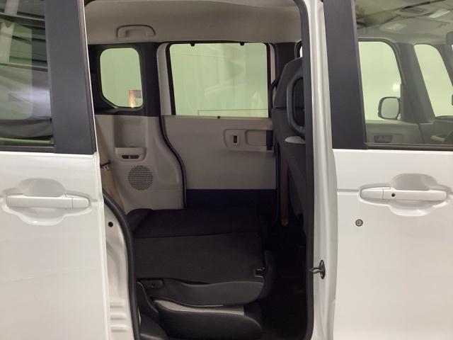 Ｎ－ＢＯＸ ベースグレード　メモリーナビ　リアカメラ　シートヒーター　ＥＣＯＮ　Ｓヒーター　ＬＥＤヘットライト　ブレーキサポート　キーフリーシステム　禁煙　盗難防止装置　パワーウインドー　ナビＴＶ　スマートキーシステム　ＵＳＢ（25枚目）