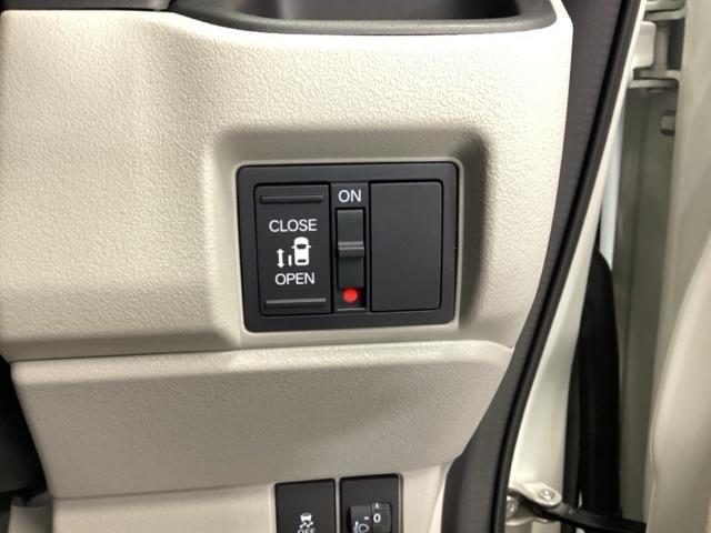 N-BOX ベースグレード メモリーナビ リアカメラ シートヒーター 片側電動スライド ECON Sヒーター LEDヘットライト ブレーキサポート キーフリーシステム 禁煙 盗難防止装置 パワーウインドー ナビTV USB(13枚目)