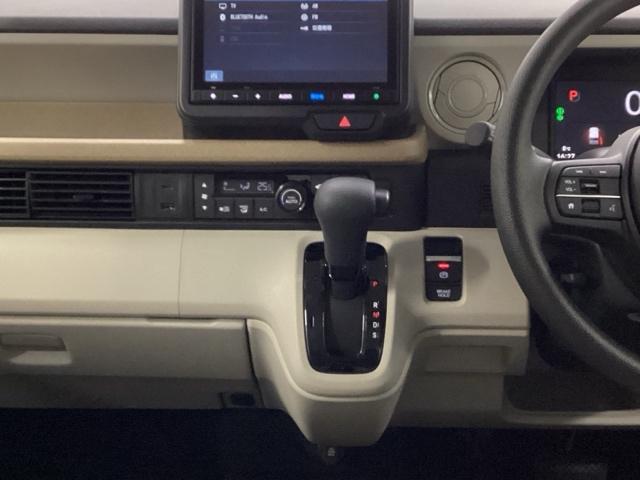 N-BOX ベースグレード メモリーナビ リアカメラ シートヒーター 片側電動スライド ECON Sヒーター LEDヘットライト ブレーキサポート キーフリーシステム 禁煙 盗難防止装置 パワーウインドー ナビTV USB(31枚目)