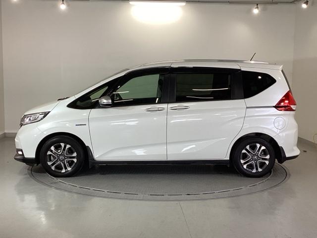 フリード+ハイブリッド ハイブリッド・クロスターホンダセンシング 純正メモリーナビ 両側電動スライドドア Bカメラ LED ETC フルセグTV オートエアコン ウォークスルー クルーズコントロール 横滑り防止装置 USB キーフリー 盗難防止装置 スマートキー(26枚目)