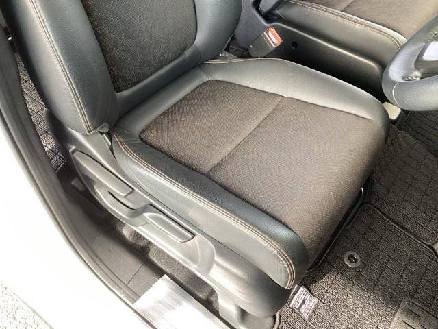 フリード+ハイブリッド ハイブリッド・クロスターホンダセンシング 純正メモリーナビ 両側電動スライドドア Bカメラ LED ETC フルセグTV オートエアコン ウォークスルー クルーズコントロール 横滑り防止装置 USB キーフリー 盗難防止装置 スマートキー(57枚目)