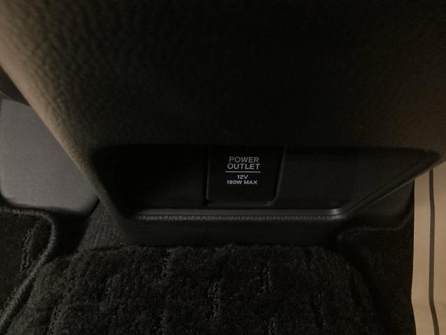 �ԓ��ŕ֗��ȓd�������B�y�A�N�Z�T���[�\�P�b�g�z�ŁA�X�}�[�g�ɏ[�d�I