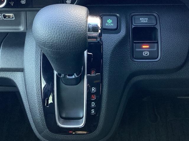 �V���v���łƂĂ��g���₷���C���p�l�V�t�g�ɁA�p�[�L���O�u���[�L�͓d�q����p�[�L���O�u���[�L�ł��B