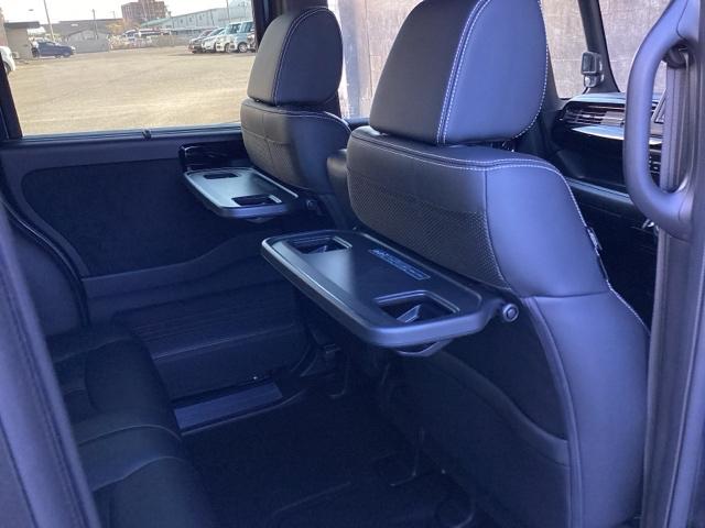 Ｎ－ＢＯＸカスタム Ｇ・Ｌターボホンダセンシング　プラズマクラスター技術搭載フルオート・エアコンディショナー　アレルクリーンプラスシート　Ｂソナー　シートヒータ　ベンチ　横滑り防止システム　整備点検記録簿　Ｗエアバック　サイドエアバック　ターボ車（44枚目）