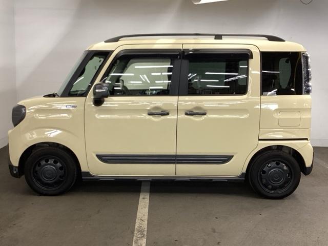 スペーシアギア ハイブリッドＸＺ　両側電動スライドドア　ＥＴＣ　シートヒータ　地デジ　キーフリーシステム　横滑防止装置　オートクルーズ　ＡＡＣ　ＬＥＤライト　Ｗエアバッグ　ナビ＆ＴＶ　パワーウィンドウ　サイドエアバック　ＤＶＤ　ＡＢＳ（7枚目）