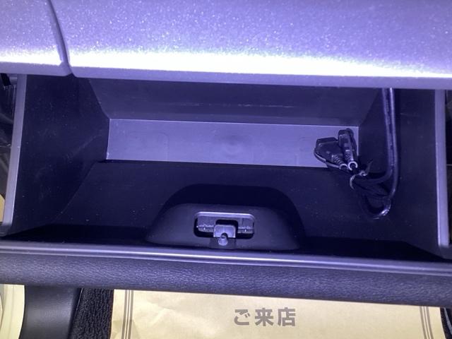 スペーシアギア ハイブリッドＸＺ　両側電動スライドドア　ＥＴＣ　シートヒータ　地デジ　キーフリーシステム　横滑防止装置　オートクルーズ　ＡＡＣ　ＬＥＤライト　Ｗエアバッグ　ナビ＆ＴＶ　パワーウィンドウ　サイドエアバック　ＤＶＤ　ＡＢＳ（40枚目）