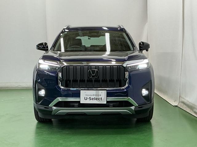 �k�d�c�w�b�h���C�g�𑕔����Ă��܂��B�k�d�c�w�b�h���C�g�͂ƂĂ����邭�A�J�̓����ԑ��s�����S�E���S�ł��B�I�[�g���C�g�R���g���[���t���Ŏ��̖͂��邳�ɉ����Ď����œ_���E�������܂�