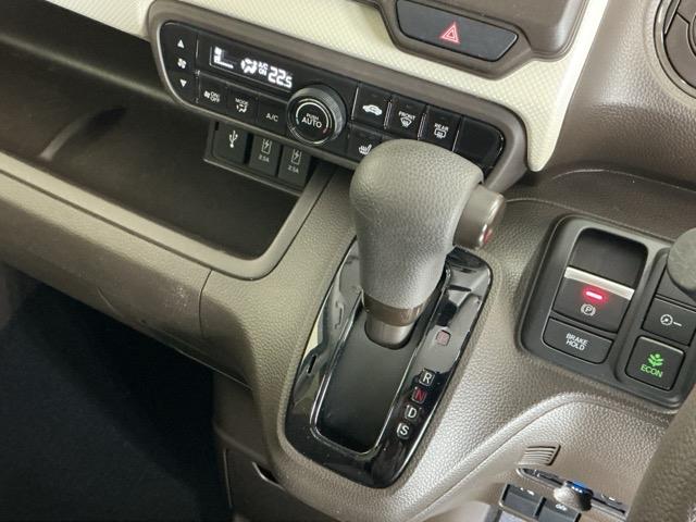 N-BOX L ドラレコ ナビ Rカメラ ブルートゥース バックセンサー 地デジフルセグTV Wエアバッグ 前席シートヒーター USB接続 記録簿付 LED リモコンキー Bカメラ ETC イモビ DVD VSA(19枚目)