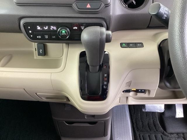 Ｎ－ＢＯＸ Ｇホンダセンシング　純正メモリーナビ　リアカメラ　ＥＴＣ　点検記録簿　ＰＷ　スマートキープッシュスタート　Ｂカメ　両スライドドア　リモコンキー　オートクルーズ　ＡＵＴＯライト　Ｗエアバック　セキュリティアラーム　横滑防止（13枚目）