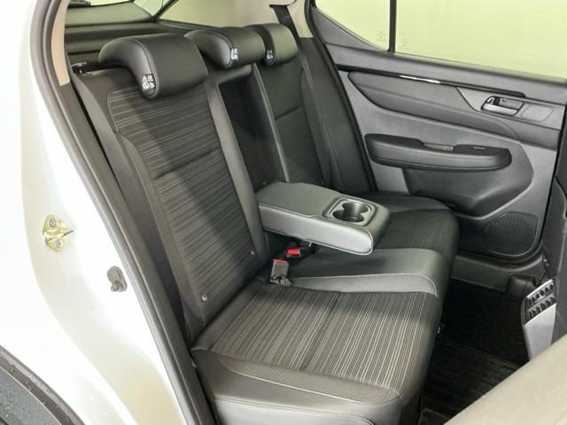 �t���b�g�ȏ��ƕG���⓪��X�y�[�X�ȂǏ\���ȍL��������܂�