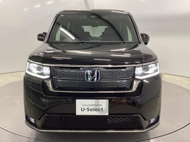 ステップワゴン e:HEVスパーダ 禁煙車 メモリーナビ リアカメラ 両側電動スライドドア 地デジチューナー 前後障害物センサー 両側オートスライドドア 前後誤発進抑制 VSA サイドエアバッグ DVD再生 パワーウィンドウ 3列シート(6枚目)