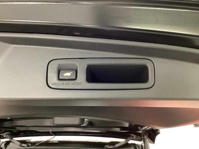 ステップワゴン e:HEVスパーダ 禁煙車 メモリーナビ リアカメラ 両側電動スライドドア 地デジチューナー 前後障害物センサー 両側オートスライドドア 前後誤発進抑制 VSA サイドエアバッグ DVD再生 パワーウィンドウ 3列シート(37枚目)