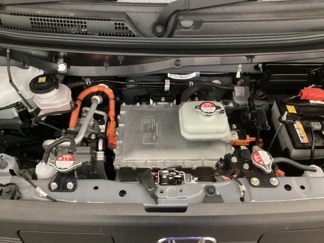 �G���W�����[�������������򂵂Ă��܂��̂ŁA�`���Ă݂Ă��������B