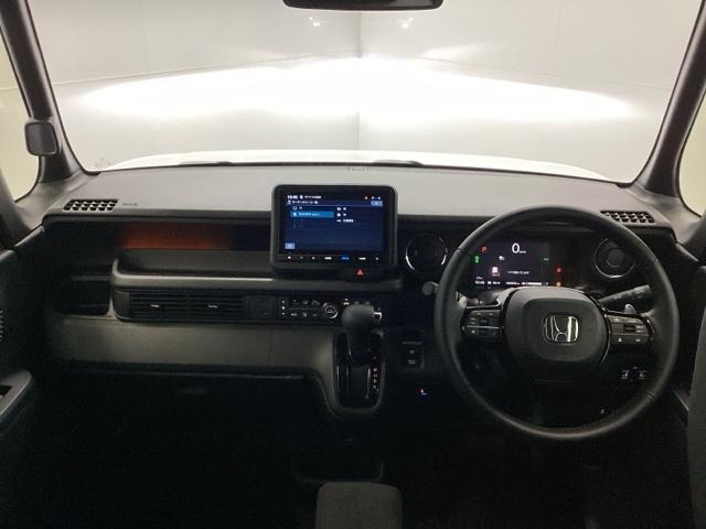 Ｎ－ＢＯＸカスタム ターボ　両側電動スライドドア　リアカメラ　ＥＴＣ　盗難防止システム　スマートキープッシュスタート　ブレーキサポート　サイドエアバック　パワーステアリング　パーキングセンサー　横滑防止　エアコン　オートクルーズ（2枚目）