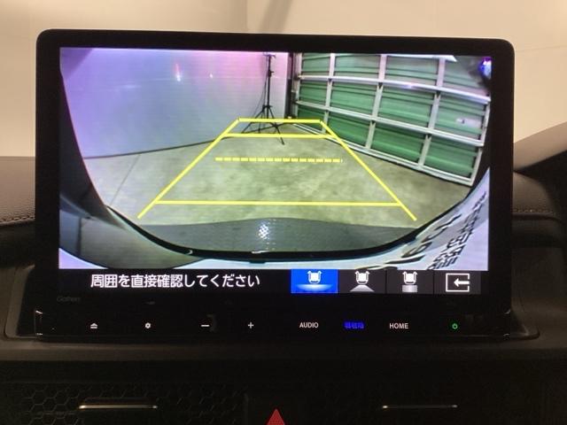 ���[���~���[��T�C�h�~���[�����ł̓J�o�[�ł��Ȃ��A����̎��E���y���A�J�����z���T�|�[�g���܂��B