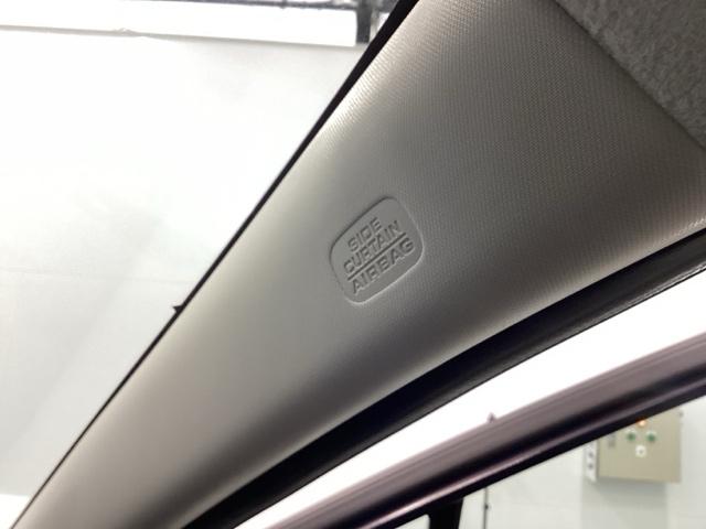 フリード クロスター　試乗車　先進ライト　リアカメラ　ＥＴＣ　ＡＡＣ　スマ－トキ－　シ－トヒ－タ－　盗難防止システム　ＵＳＢ　フルフラット　サイドエアバッグ　クルコン　ＥＣＯＮモード　ＥＳＣ　ＡＢＳ　キーフリー（39枚目）