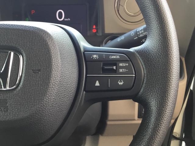 Ｎ－ＢＯＸジョイ ベースグレード　デモカー　純正ナビ　ＥＴＣ　前後ドラレコ　ＥＣＯＮ　パワーウインドウ　追突軽減ブレーキ　禁煙　サイドエアバッグ　エアバッグ　ＵＳＢ　ナビＴＶ　Ｄレコ　盗難防止装置　ベンチシート　キーレス　ＡＡＣ（19枚目）