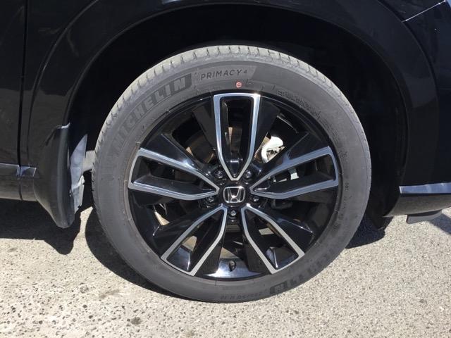 ヴェゼル ｅ：ＨＥＶＺ　ホンダコネクトディスプレイ　ＥＴＣ２．０　Ｓヒータ　地デジフルセグＴＶ　電動テールゲート　サイドエアバッグ　後カメラ　前後障害物センサー　横滑防止装置　エアコン　ＬＥＤヘットライト　パワステ　ナビＴＶ（34枚目）