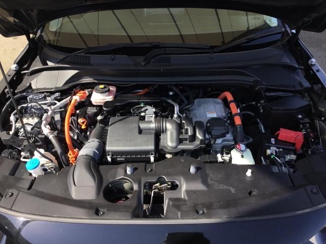 ヴェゼル ｅ：ＨＥＶＺ　ホンダコネクトディスプレイ　ＥＴＣ２．０　Ｓヒータ　地デジフルセグＴＶ　電動テールゲート　サイドエアバッグ　後カメラ　前後障害物センサー　横滑防止装置　エアコン　ＬＥＤヘットライト　パワステ　ナビＴＶ（35枚目）