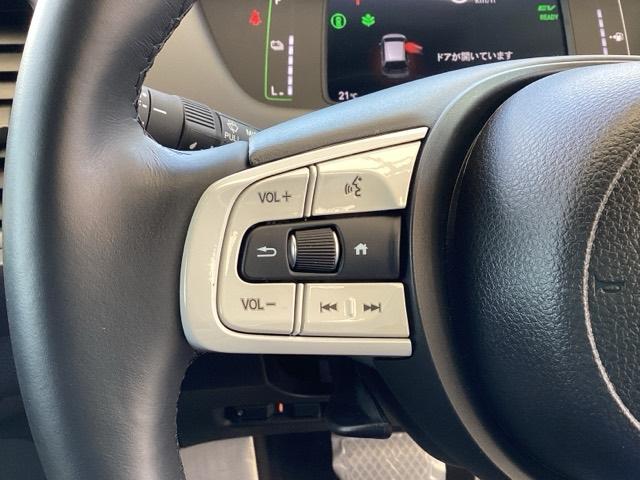 フィット ｅ：ＨＥＶクロスター　デモカー　純正ナビ　ＥＴＣ　前後ドラレコ　インテリキー　キーフリー　ＬＥＤヘットライト　イモビライザー　サイドカーテンエアバック　Ｃソナー　クルコン　パワーウインドウ　禁煙　エアコン　ドラレコ付き（22枚目）