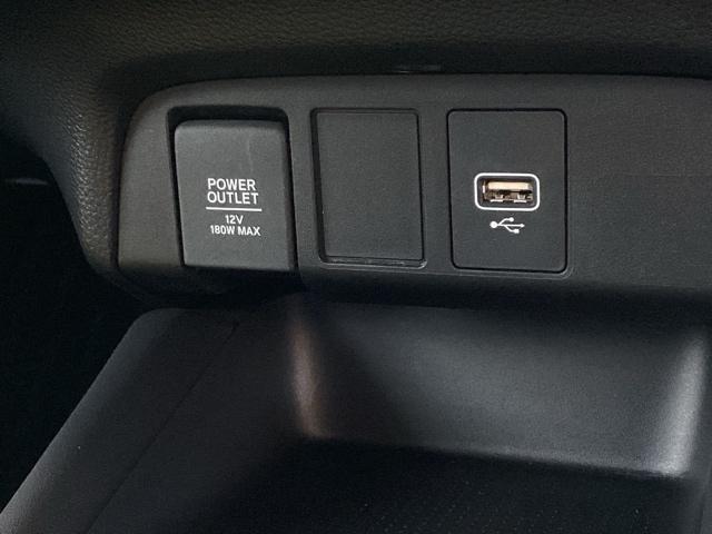 フィット ｅ：ＨＥＶクロスター　デモカー　純正ナビ　ＥＴＣ　前後ドラレコ　インテリキー　キーフリー　ＬＥＤヘットライト　イモビライザー　サイドカーテンエアバック　Ｃソナー　クルコン　パワーウインドウ　禁煙　エアコン　ドラレコ付き（24枚目）