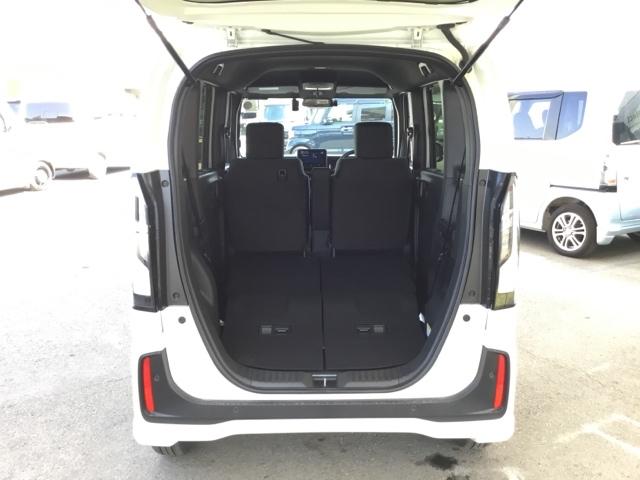 Ｎ－ＢＯＸカスタム ベースグレード　デモカー　純正ナビ　ＥＴＣ　前後ドラレコ　ベンチシ－ト　アクティブクルーズ　禁煙　フルセグ対応　前席シートヒーター　イモビライザー　ＵＳＢ　運転席エアバッグ　スマートキー＆プッシュスタート　Ｂモニター（10枚目）