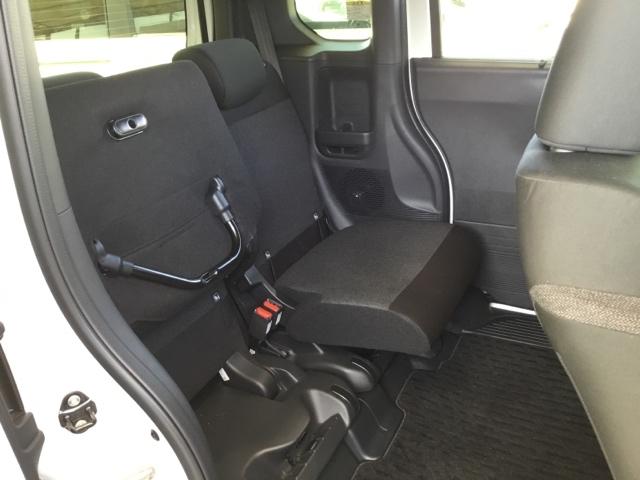 Ｎ－ＢＯＸカスタム ベースグレード　デモカー　純正ナビ　ＥＴＣ　前後ドラレコ　ベンチシ－ト　アクティブクルーズ　禁煙　フルセグ対応　前席シートヒーター　イモビライザー　ＵＳＢ　運転席エアバッグ　スマートキー＆プッシュスタート　Ｂモニター（13枚目）