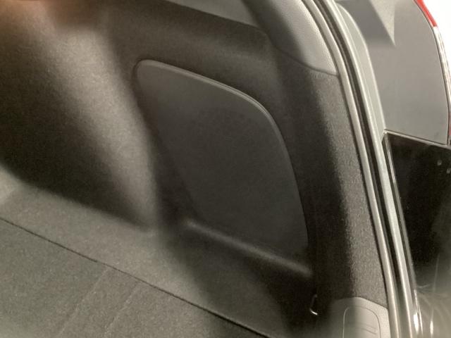 �y�V�r�b�N�z�����̈ړ����A���N���N�ɕς��I�ʋ΂��h���C�u���y�����ɕς��Ă���܂��B