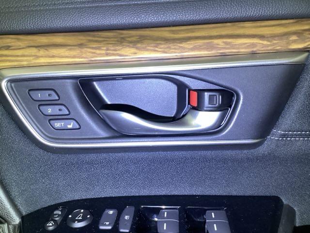 �V�[�g�ʒu��p�x��d���ł��ߍׂ��ɒ����\�ȁy�p���[�V�[�g�z