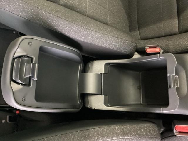 ｅ：ＨＥＶＸ　試乗車／ＥＴＣ／純正ナビ／バックモニター／ホンダセンシング　ｂｌｕｅｔｏｏｔｈ　Ｂカメラ　ワンオナ　追従クルコン　イモビ　パワーウィンドウ　キーレスエントリー　ＴＶナビ　スマートキ－　ＥＳＣ　地デジ（画像20）