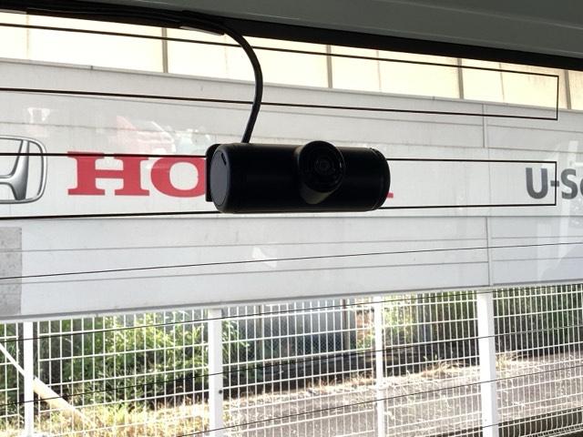 ｅ：ファン　試乗車　純正ナビ　フルセグ　ＥＴＣ　運転席シートヒーター　サイドカーテンエアバック　地デジチューナー　電動格納ミラー　整備記録簿　インテリキー　デモカーＵＰ　ＵＳＢ　エアコン　両側スライドドア　ＥＳＣ（画像16）