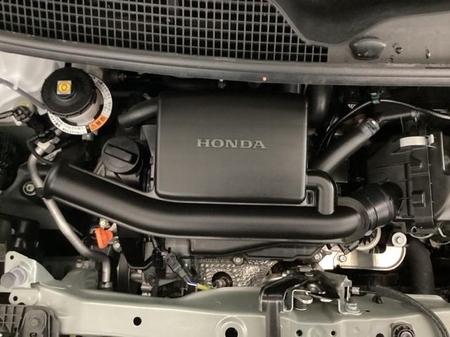 ベースグレード　試乗車　純正ナビ　リアカメラ　ＥＴＣ　ドラレコ　衝突軽減装置　電格ミラー　ＬＥＤライト　ＤＶＤ　Ｂカメラ　パワーステアリング　スマートキー　点検記録簿　フルセグＴＶ　サイドカーテンエアバック　ＡＢＳ（画像21）