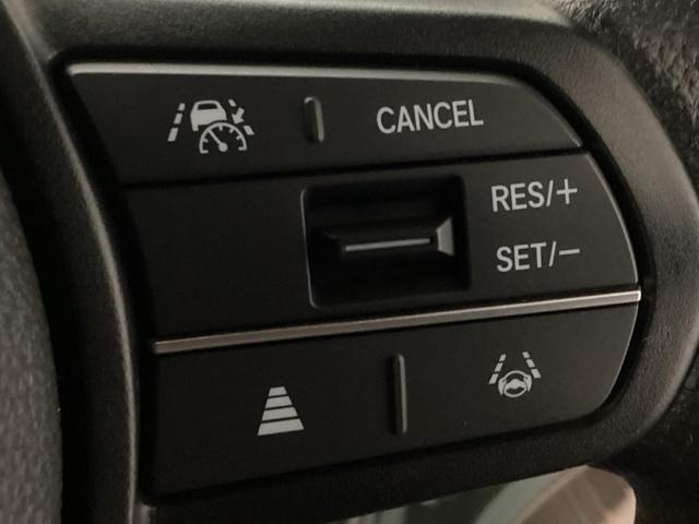 ベースグレード　試乗車　純正ナビ　リアカメラ　ＥＴＣ　ドラレコ　衝突軽減装置　電格ミラー　ＬＥＤライト　ＤＶＤ　Ｂカメラ　パワーステアリング　スマートキー　点検記録簿　フルセグＴＶ　サイドカーテンエアバック　ＡＢＳ（画像28）