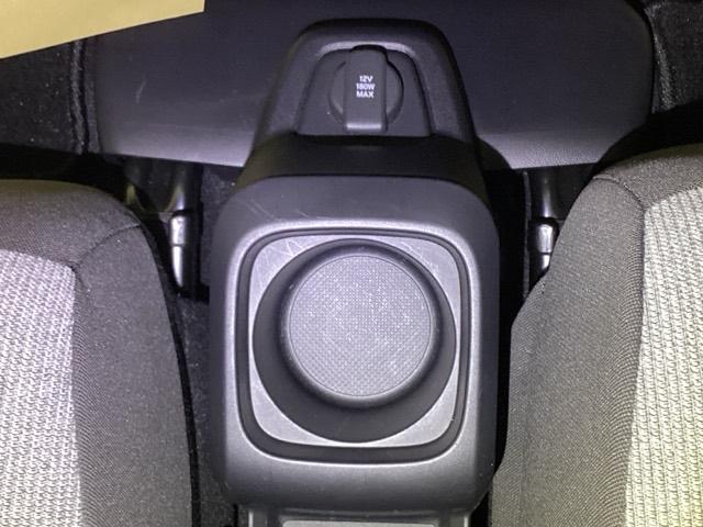 ｅ：Ｌ　試乗車　リアカメラ　ドラレコ　ＥＴＣ　レーンキープアシスト　ＢＴ　フルセグ　シートヒーター　バックカメラ　ＬＥＤヘッドライト　スマートキー　オートハイビーム　衝突被害軽減システム　オートライト（画像18）