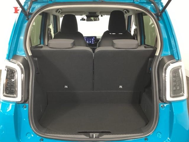 ｅ：Ｌ　試乗車　メモリーナビ　ＥＴＣ　リアカメラ　レーンキープアシスト　ＢＴ　フルセグ　シートヒーター　バックカメラ　ＬＥＤヘッドライト　ＵＳＢ　スマートキー　オートハイビーム　衝突被害軽減システム　ドラレコ（画像8）
