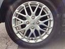 純正アルミホイールです。足元が引き立つので、車全体のイメージがアップしますよ！