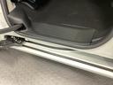 ベースグレード　メモリーナビ　リアカメラ　シートヒーター　ＥＣＯＮ　Ｓヒーター　ＬＥＤヘットライト　ブレーキサポート　キーフリーシステム　禁煙　盗難防止装置　パワーウインドー　ナビＴＶ　スマートキーシステム　ＵＳＢ（32枚目）