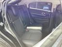 広々リアシートです。不要なときは収納しておけますよ。ラゲッジルームも広がります。