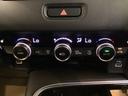 ダブルエアコンは、運転席と助手席でそれぞれ異なる温度を設定できます。