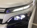 【オートライト（ＡＵＴＯ）】外の明るさをシステムが感知して、自動でヘッドライトが点灯します！ヘッドライトをつけ忘れを防ぐ便利機能です
