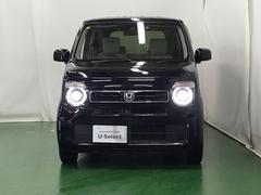 ＬＥＤヘッドライトを装備しています。ＬＥＤヘッドライトはとても明るく、雨の日や夜間走行も安全・安心です。オートライトコントロール付きで周囲の明るさに応じて自動で点灯・消灯します 6