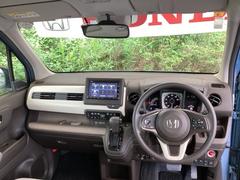 ご覧のように、視界が広く運転しやすいように設計されています。また、プラズマクラスター技術搭載フルオートエアコンで快適です。 2