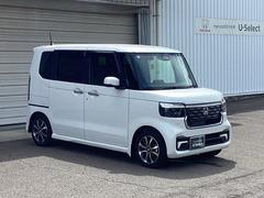 ＬＥＤヘッドライトを装備しています。ＬＥＤヘッドライトはとても明るく、雨の日や夜間走行も安全・安心です。オートライトコントロール付きで周囲の明るさに応じて自動で点灯・消灯します。 7