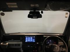 �ե���ȥ��饹���礭�����磻�ɤʻ볦�Ǳ�ž�⤷�䤹���ʤ�褦�����ꤵ��Ƥ��ޤ��� 2