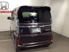 �Ф������鸫��ȡ��ơ�����פ���ܥǥ��ؤ�³���饤�����˽Ťʤ�ޤ������γ��٤ʤ�ǤϤΥ��륨�åȤ����֤θ����򤵤ꤲ�ʤ�����Ω�ƤƤ��ޤ��� 6