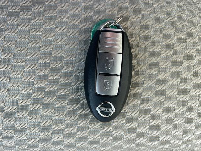 ティーダ 15M ナビ バックカメラ ETC(43枚目)