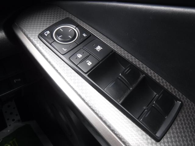 ＩＳ ＩＳ３００ｈ　Ｆスポーツ　純正ＳＤナビ・ＣＤ録音・ＤＶＤ再生・フルセグＴＶ・Ｂｌｕｅｔｏｏｔｈ・ＡＵＸ・Ｂカメラ・黒半革ＰＷ・サンルーフ・１８ＡＷ・オートＬＥＤヘッド＆フォグ・スマートキー・ＥＴＣ・クルコン・クリソナ・プリクラ（67枚目）