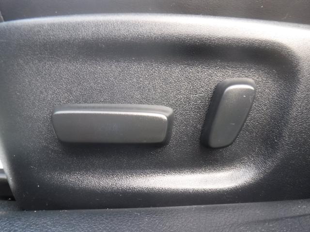 クラウンハイブリッド アスリートＧ　モデリスタＦスポ・純正ＳＤナビ・ＣＤ録音・ＤＶＤ再生・フルセグＴＶ・Ｂカメラ・Ｂｌｕｅｔｏｏｔｈ・黒革ＰＷ・サンルーフ・プリクラ・クリソナ・クルコン・１８ＡＷ・スマートキー・ＥＴＣ・電格ミラー・車高調（48枚目）